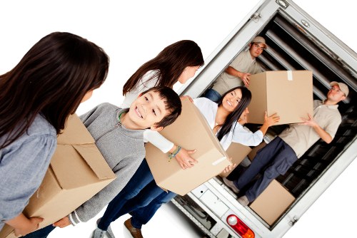 Local man and van service supporting a Paddington flat move