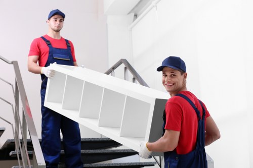 Safe unloading and placement of belongings during a man and van move