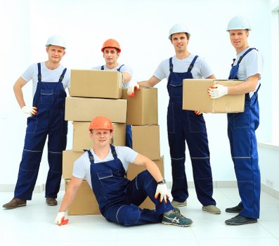 Packing and transport for student boxes, books, and furniture in Paddington